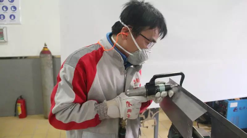 1567567875116091.jpg 640 (9).jpg